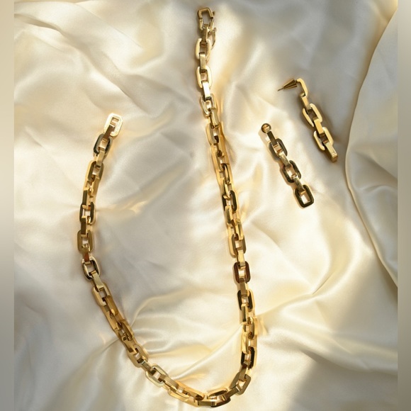 Chain Link Statement Earrings - Eddie Borgo - Picture 11 of 11